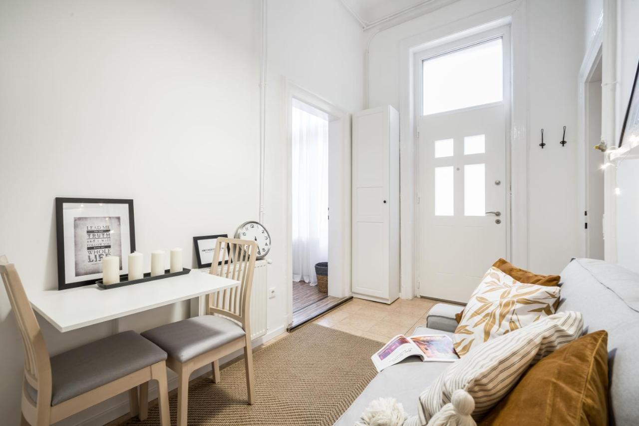 Bpr Delia'S Apartment ブダペスト エクステリア 写真